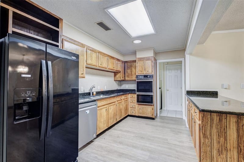 1507 Harvest Hill Lane, Arlington TX 76014 - Photo 13
