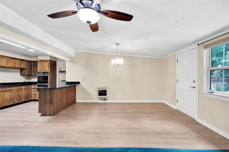 1507 Harvest Hill Lane, Arlington TX 76014 - Photo 10