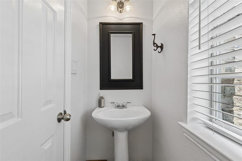 2700 Club Ridge Drive # 22, Lewisville TX 75067 - Photo 10