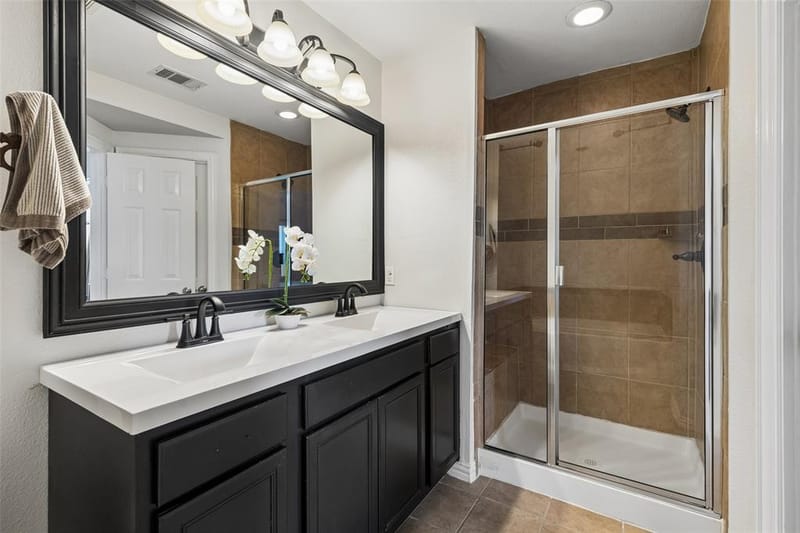 2700 Club Ridge Drive # 22, Lewisville TX 75067 - Photo 15