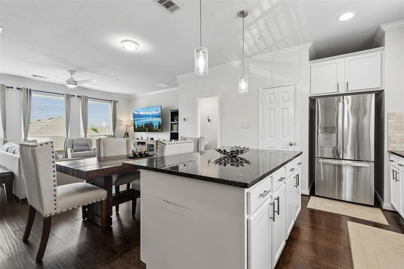 2700 Club Ridge Drive # 22, Lewisville TX 75067 - Photo 8