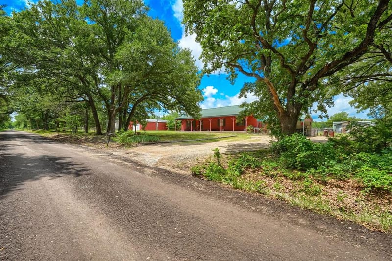 625 County Road 4735, Cumby TX 75433 - Photo 2