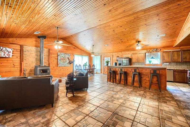 625 County Road 4735, Cumby TX 75433 - Photo 5