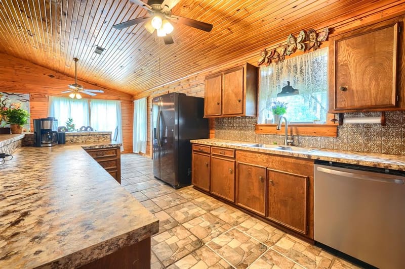 625 County Road 4735, Cumby TX 75433 - Photo 15