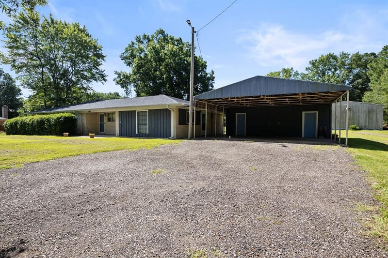 119 Billy Daniels, Mount Pleasant TX 75455 - Photo 2