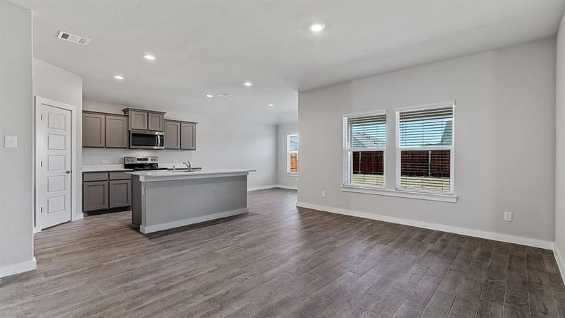2712 FLOWERS Drive, Denton TX 76205 - Photo 10