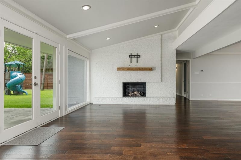 3672 Midpines Drive, Dallas TX 75229 - Photo 10