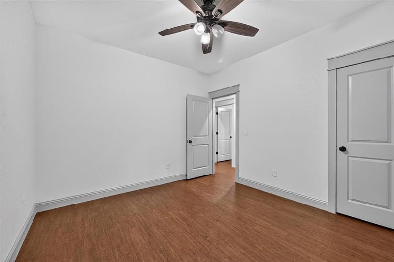 818 W Elm Street, Denison TX 75020 - Photo 18