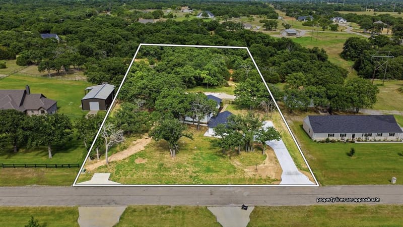 109 Aslan Road, Poolville TX 76487 - Photo 6