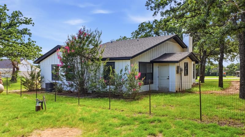 109 Aslan Road, Poolville TX 76487 - Photo 34