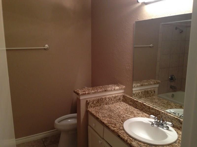 1608 Glenhill Lane, Lewisville TX 75077 - Photo 6