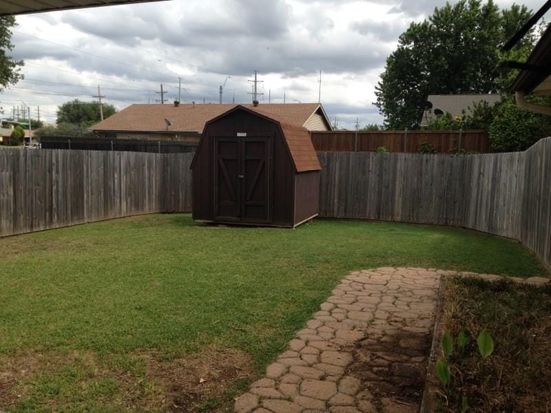 1608 Glenhill Lane, Lewisville TX 75077 - Photo 7