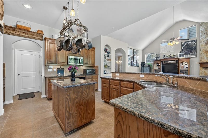 759 Peach Lane, Burleson TX 76028 - Photo 14