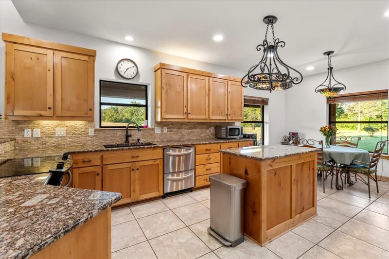 390 County Road 1573, Alba TX 75410 - Photo 11