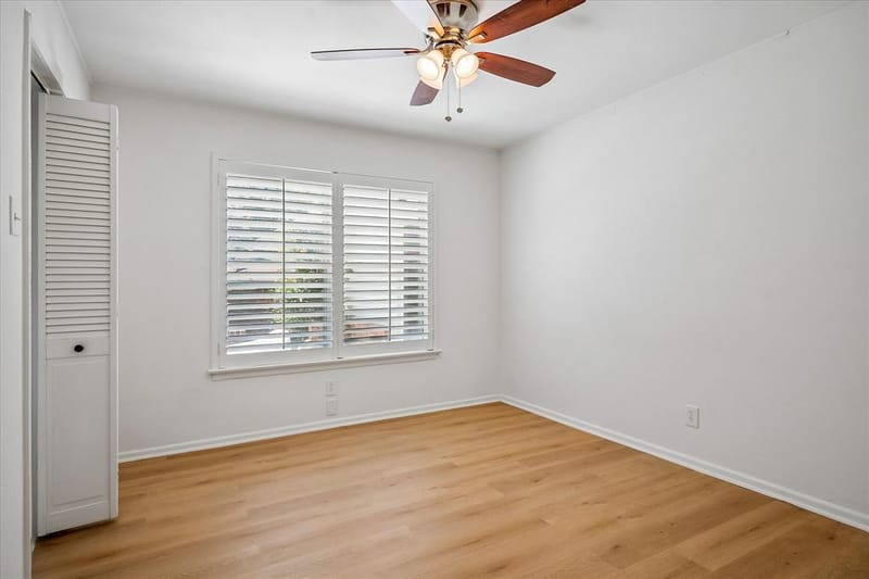 11070 Delford Circle, Dallas TX 75228 - Photo 12