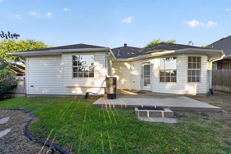 7700 Black Bear Court, Fort Worth TX 76137 - Photo 25