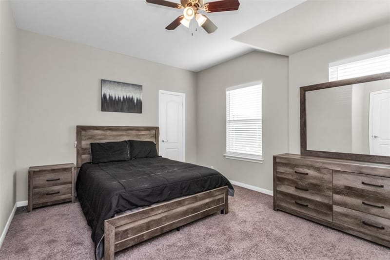 529 Bermuda Avenue, Lancaster TX 75146 - Photo 32