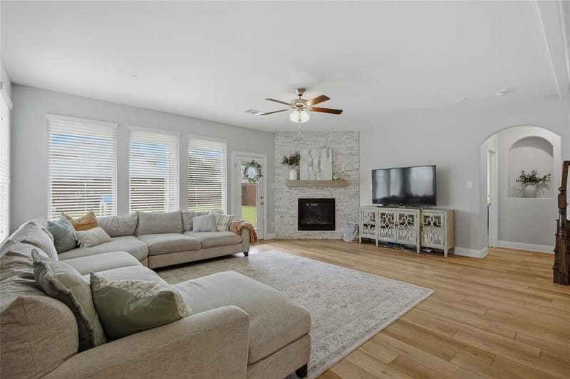 4317 Lakeview Drive, Frisco TX 75036 - Photo 10
