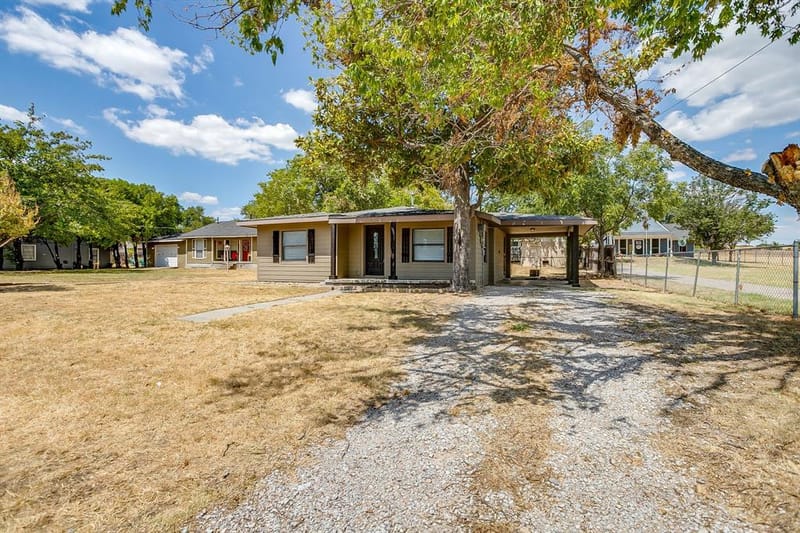 913 Jameson Street, Weatherford TX 76086 - Photo 13