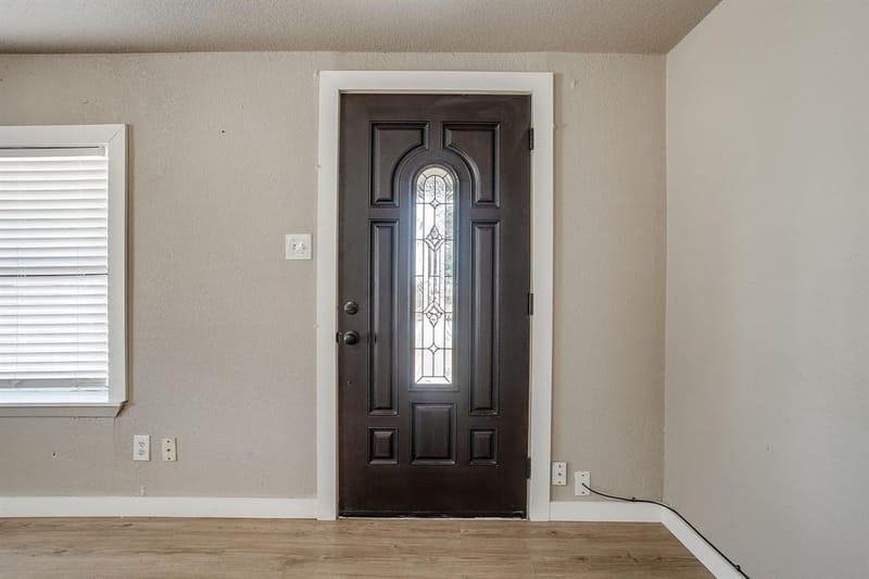 913 Jameson Street, Weatherford TX 76086 - Photo 5