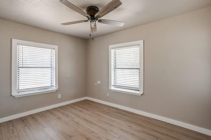 913 Jameson Street, Weatherford TX 76086 - Photo 25
