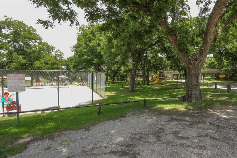 367 Hillcroft Drive, Weatherford TX 76087 - Photo 28