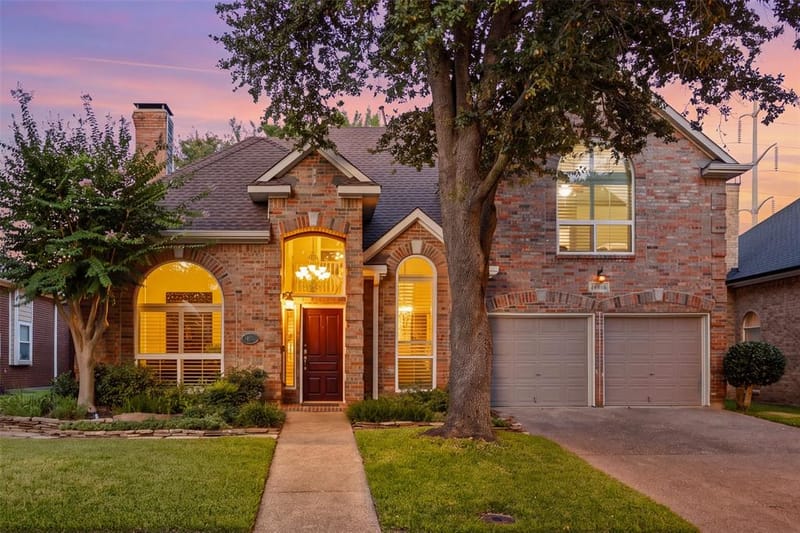 14616 Waterview Circle, Addison TX 75001