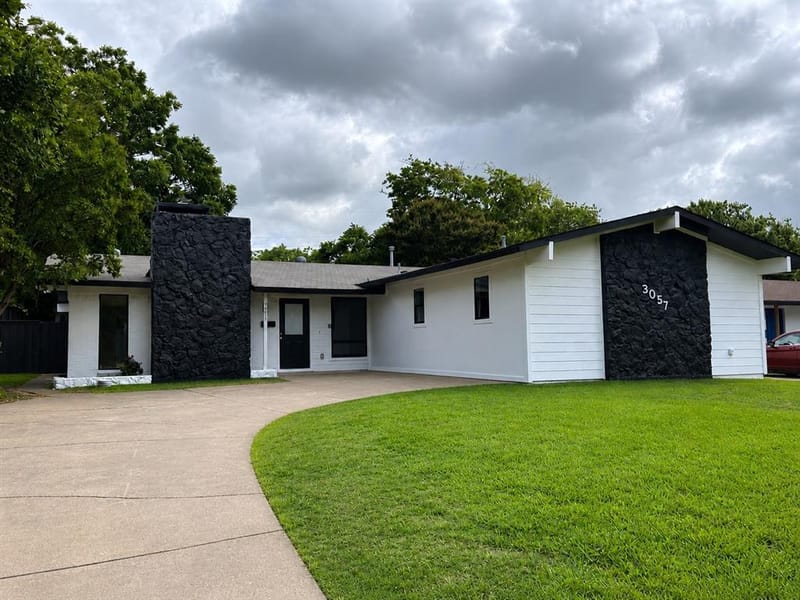 3057 Dothan Lane, Dallas TX 75229 - Photo 2