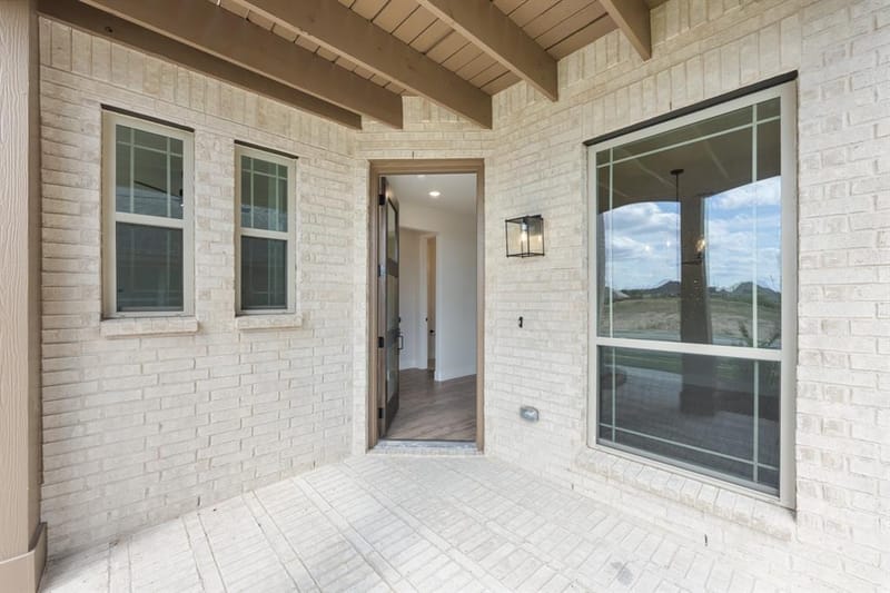 221 Fireberry Drive, Glenn Heights TX 75154 - Photo 3