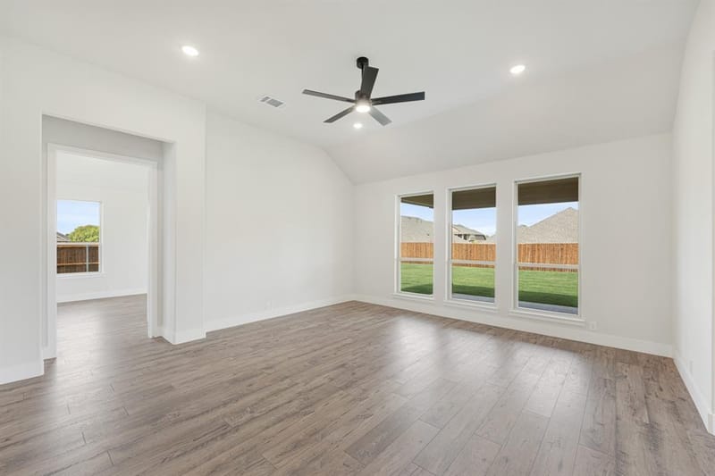221 Fireberry Drive, Glenn Heights TX 75154 - Photo 19