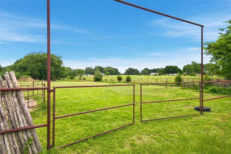 13017 E Fm 273, Telephone TX 75488 - Photo 30