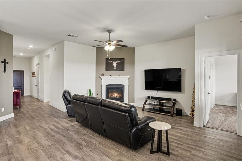 4016 Woodford Drive, Forney TX 75126 - Photo 5
