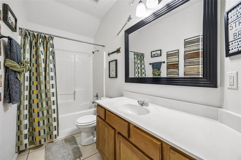 949 Chestnut Lane, Saginaw TX 76179 - Photo 24