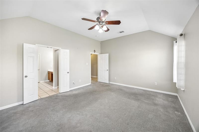 949 Chestnut Lane, Saginaw TX 76179 - Photo 18