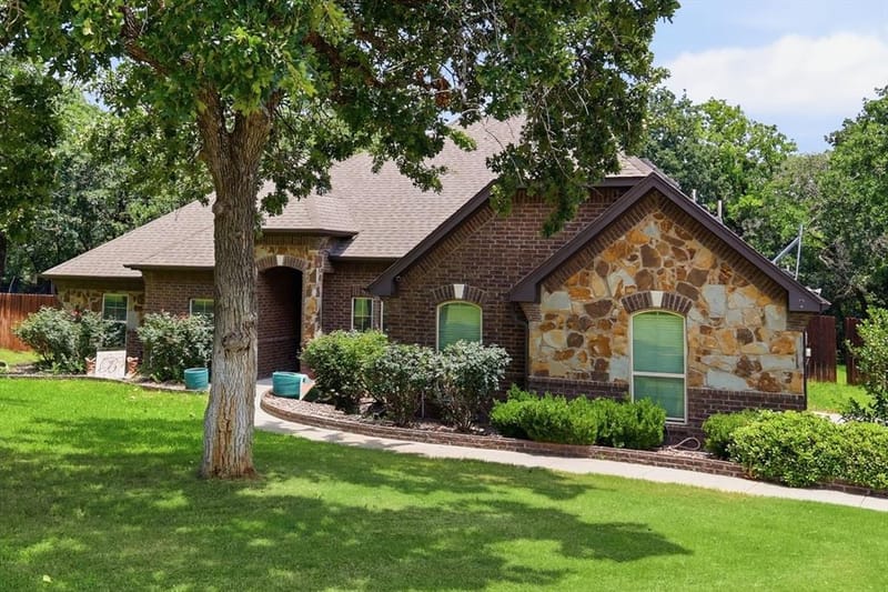 145 Foxpointe Circle, Weatherford TX 76087 - Photo 7