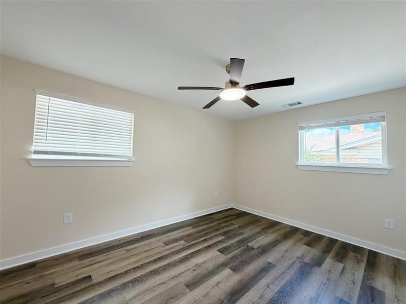 4909 Loch Lomond Drive, Waco TX 76710 - Photo 14
