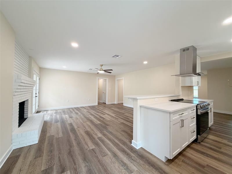 4909 Loch Lomond Drive, Waco TX 76710 - Photo 4