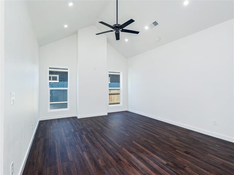 2908 Avenue D, Brownwood TX 76801 - Photo 2