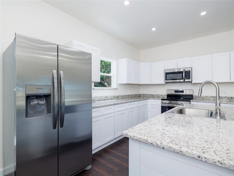 2908 Avenue D, Brownwood TX 76801 - Photo 5