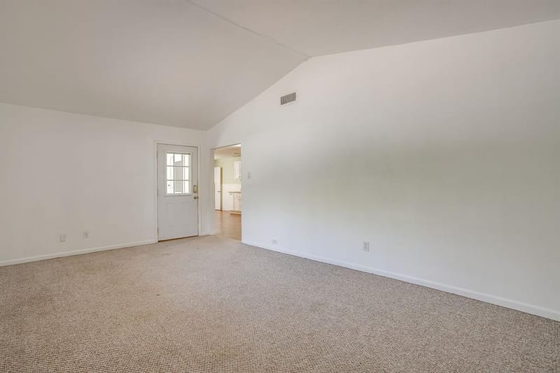 302 Case Street, Weatherford TX 76086 - Photo 2