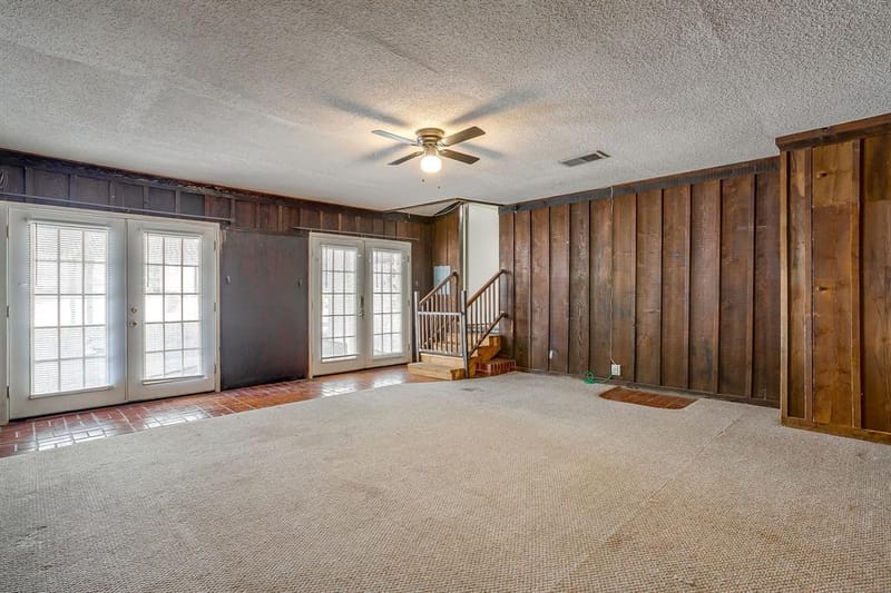 302 Case Street, Weatherford TX 76086 - Photo 16