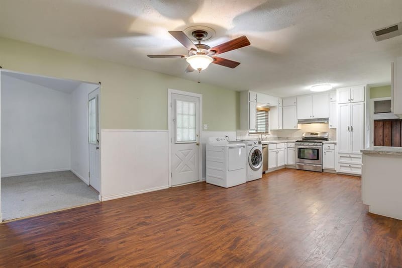 302 Case Street, Weatherford TX 76086 - Photo 7