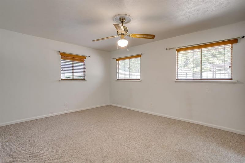 302 Case Street, Weatherford TX 76086 - Photo 18