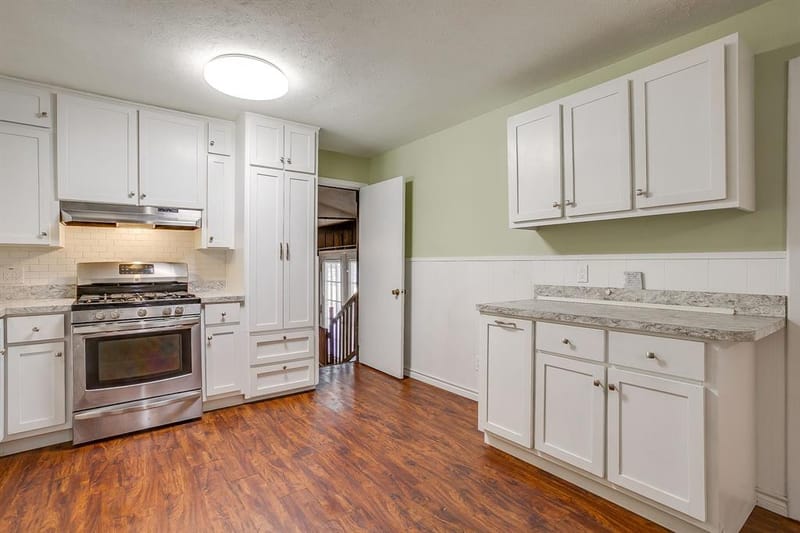 302 Case Street, Weatherford TX 76086 - Photo 11