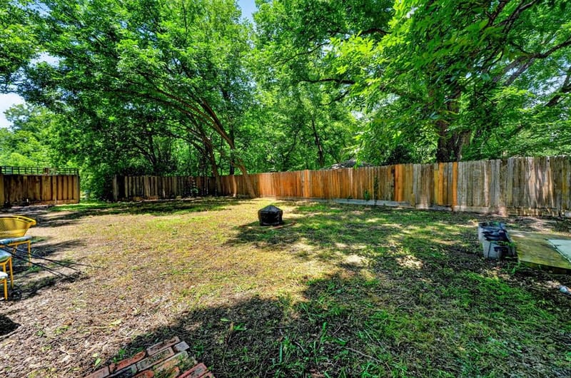 415 S Dallas Avenue, Lancaster TX 75146 - Photo 36
