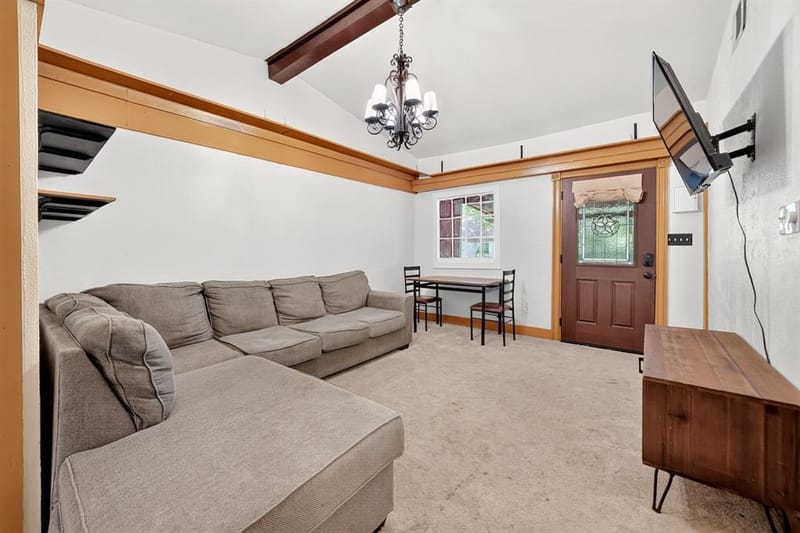 415 S Dallas Avenue, Lancaster TX 75146 - Photo 8