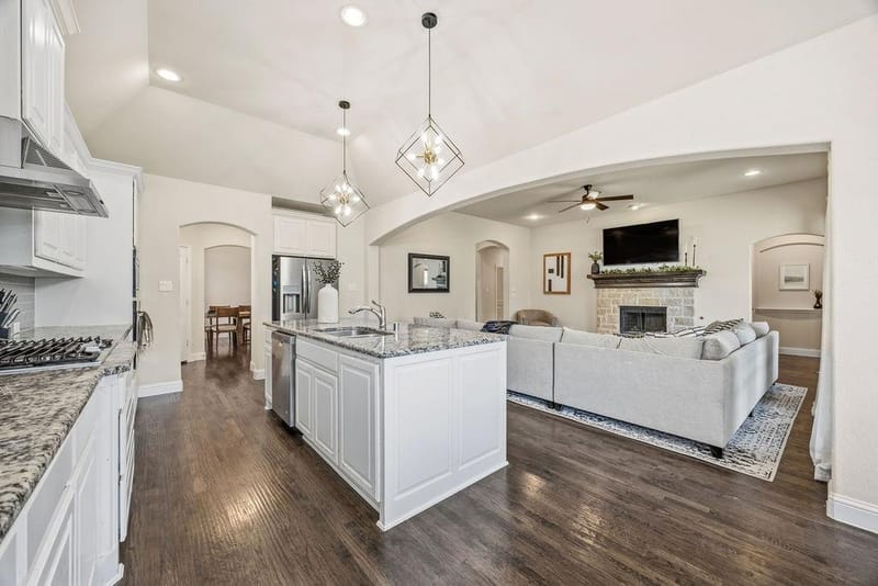 833 Fireside Drive, Little Elm TX 76227 - Photo 10