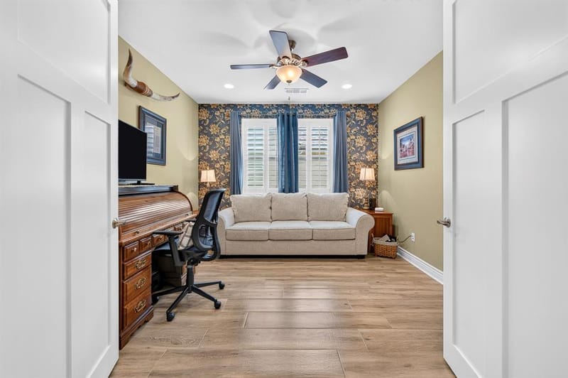 8108 Sanderling Drive, Denton TX 76207 - Photo 16