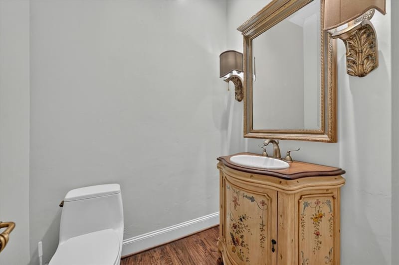 3535 GILLESPIE Street # 104, Dallas TX 75219 - Photo 7