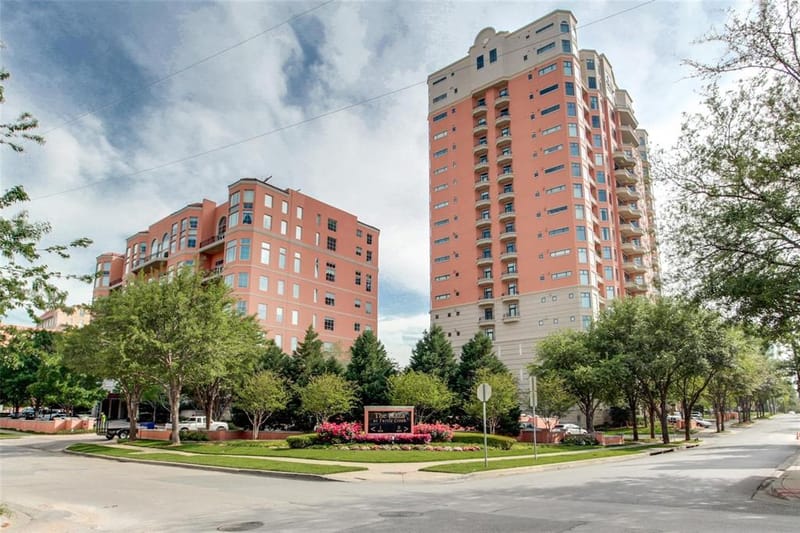 3535 GILLESPIE Street # 104, Dallas TX 75219 - Photo 30